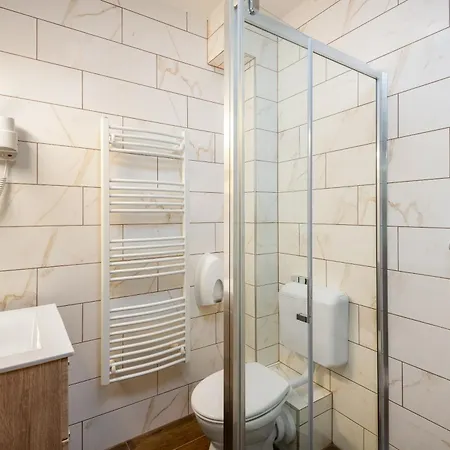 Hotel Gyoengye-az Erdo Szallodaja 3*